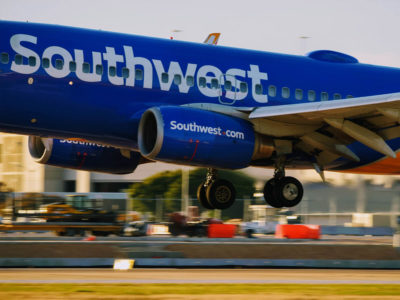 southwest airlines airplane